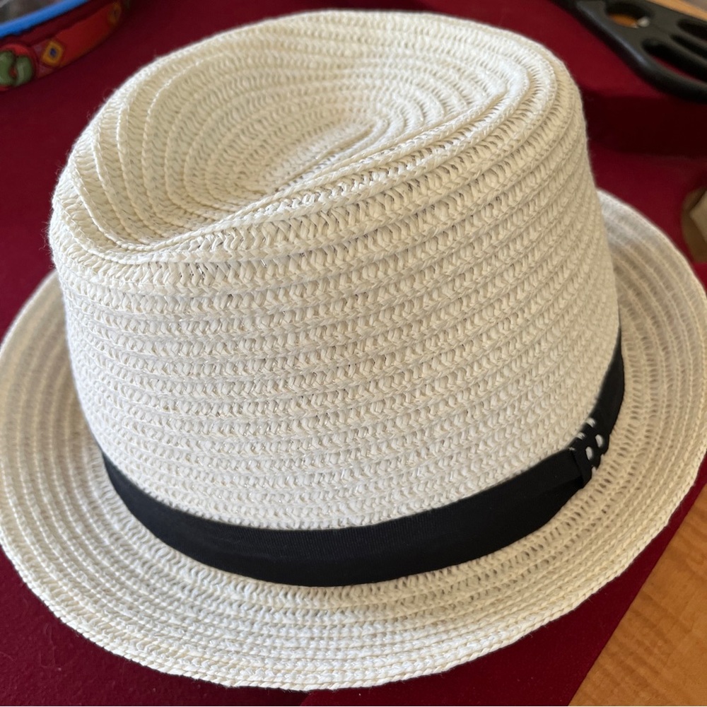 SCALA PRONTO WHITE Straw Fedora round Hat BLACK Hat Band, Beach Travel  ONE size